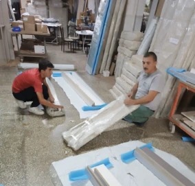 Mobilya taşıma hazırlığı